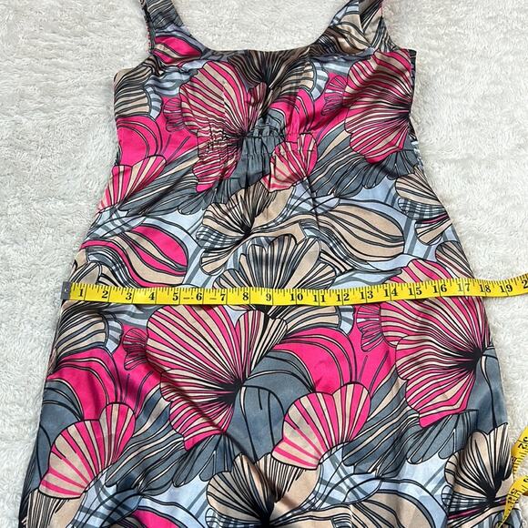 Shapes floral print satin sheath dress in pink, grey, tan, size small - Picture 7 of 10
